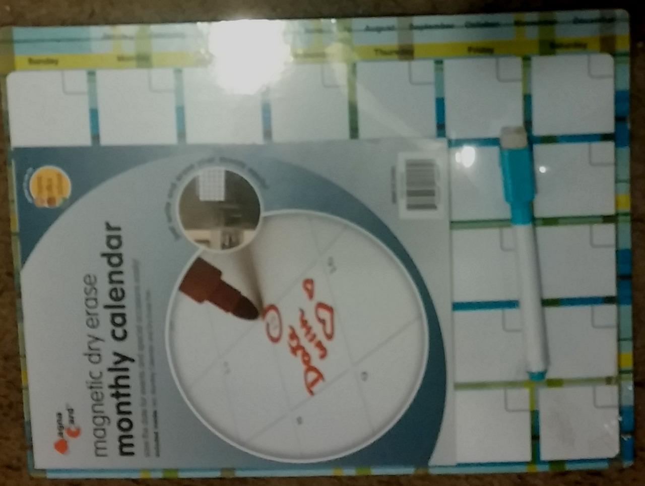 Dry Erase Magnetic Messege Board Calendar with Marker and Eraser, NEW IN PACKAGE