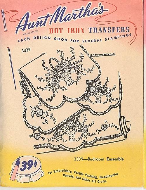 Vintage AUNT MARTHAS Embroidery Transfer Pattern Original Uncut You