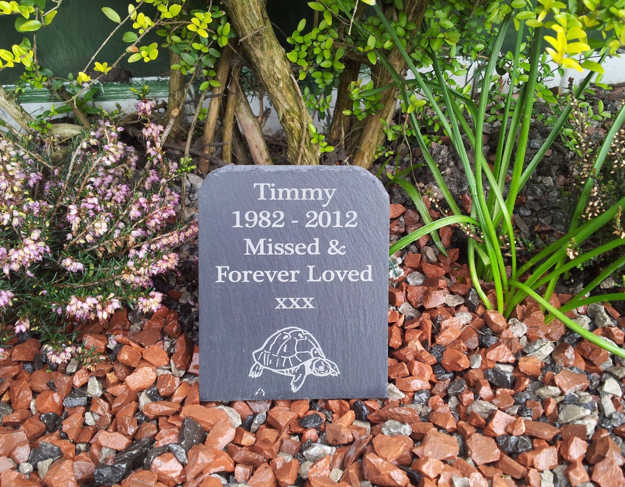 Natural Slate Pet Memorial Grave Marker Headstone 11cm x ...