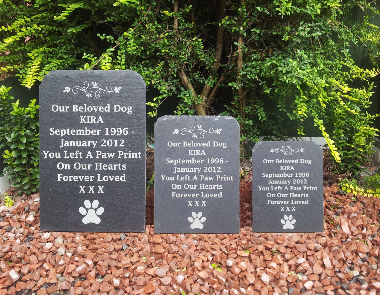 Natural Slate Pet Dog Memorial Grave Marker Headstone 3 Sizes Available