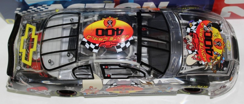 eBay: 2001 ACTION Looney Tunes Event Car L