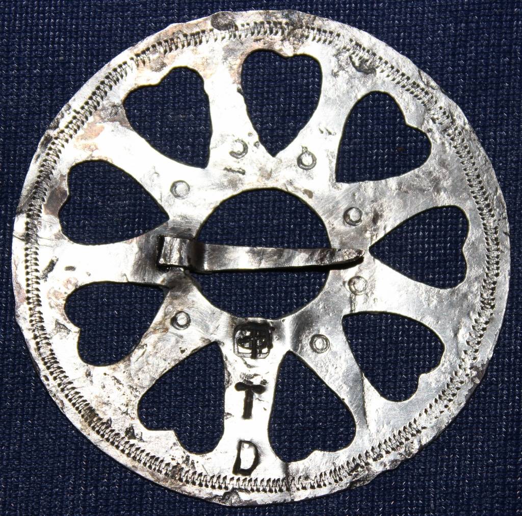 VERY RARE 1700's Native American Indian SILVER Trade Brooch w/ MAKERS MARK