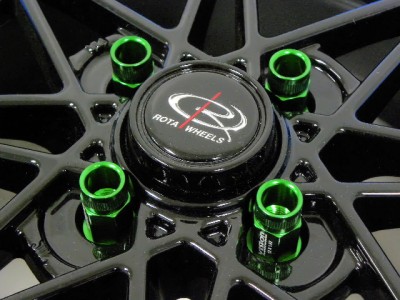 lime green lug nuts