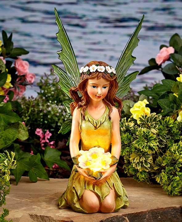 fairy statue solar light