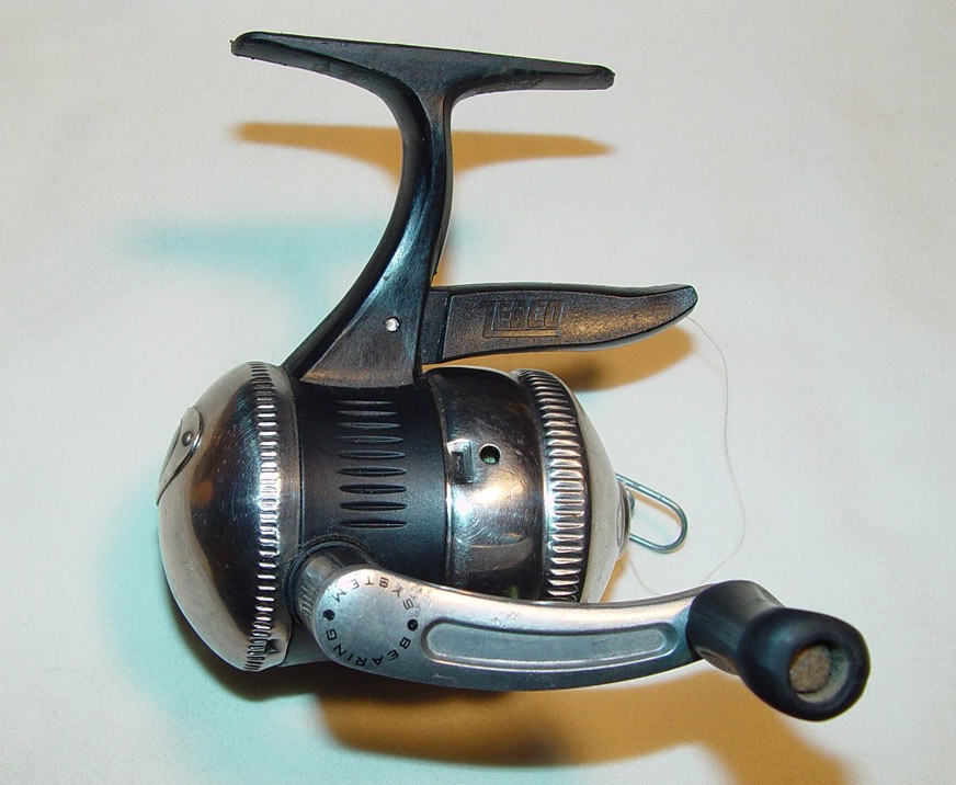 VIntage Zebco Model 11 Triggerspin Spin Cast Reel very clean and