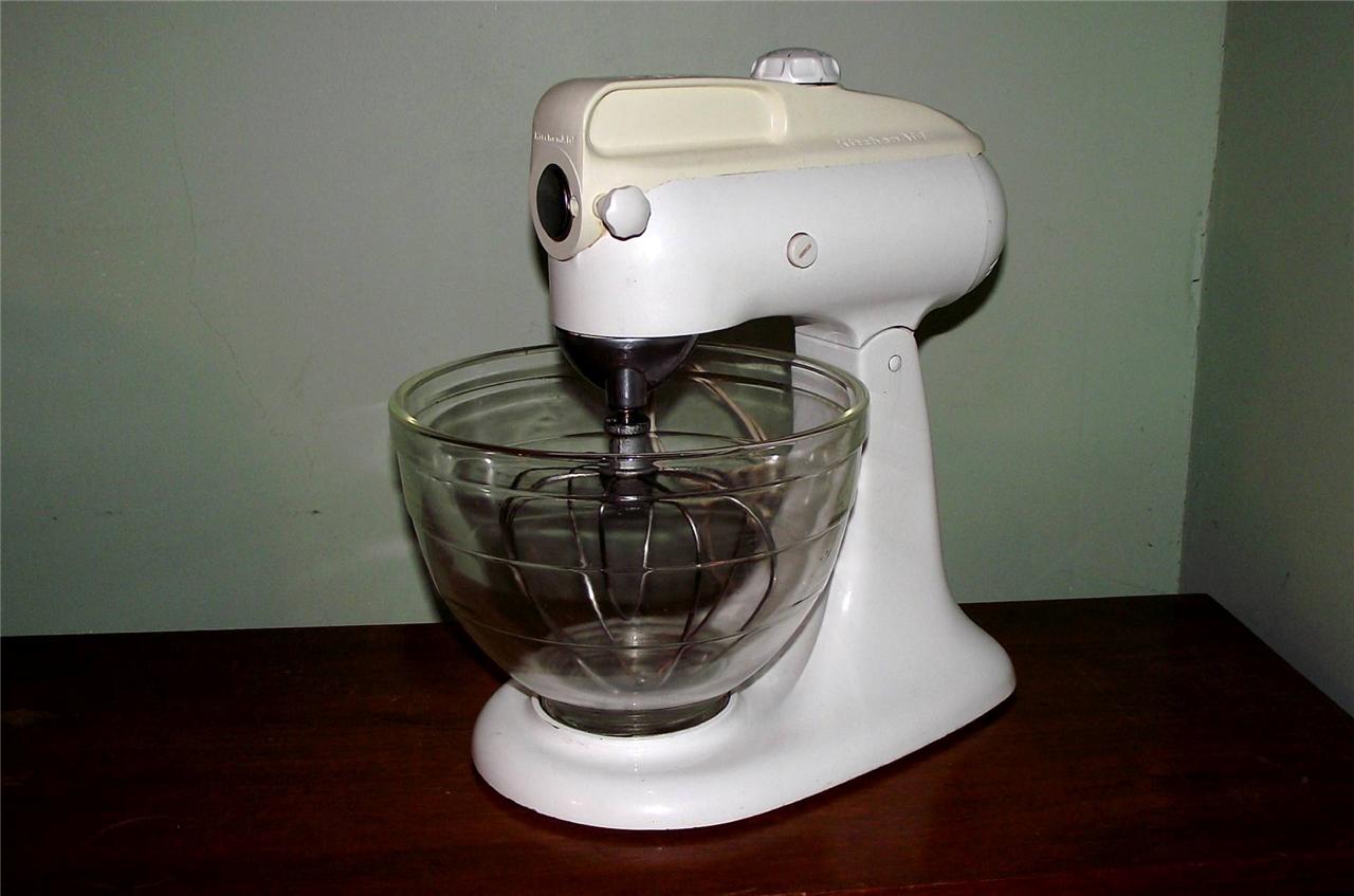Kitchenaid stand mixer model 4C working arm motor+whisk+glass bowl