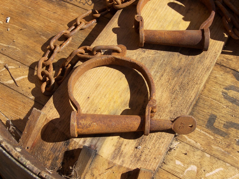 Old West Jailers Sheriff Prison Handcuffs & Chain Set eBay