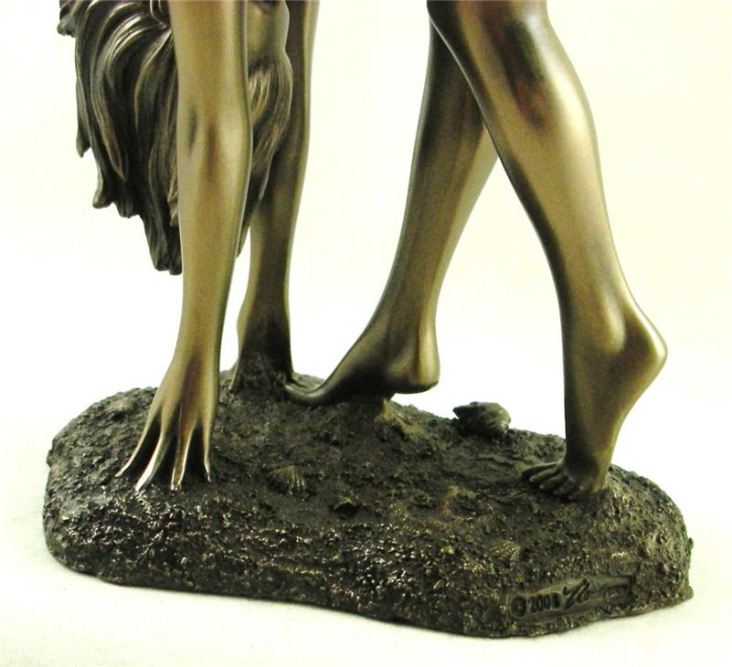 eBay Image Hosting at www.auctiva.com