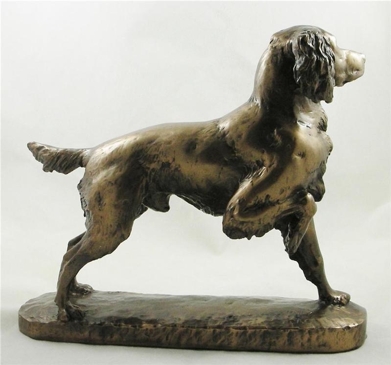 spaniel statue
