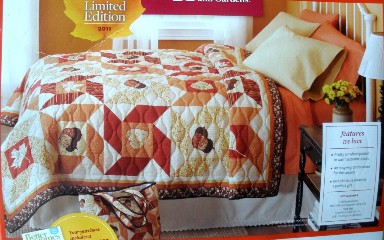Better Homes & Gardens Harvest Pinwheel Maple Leaf Full/Qn King Quilt