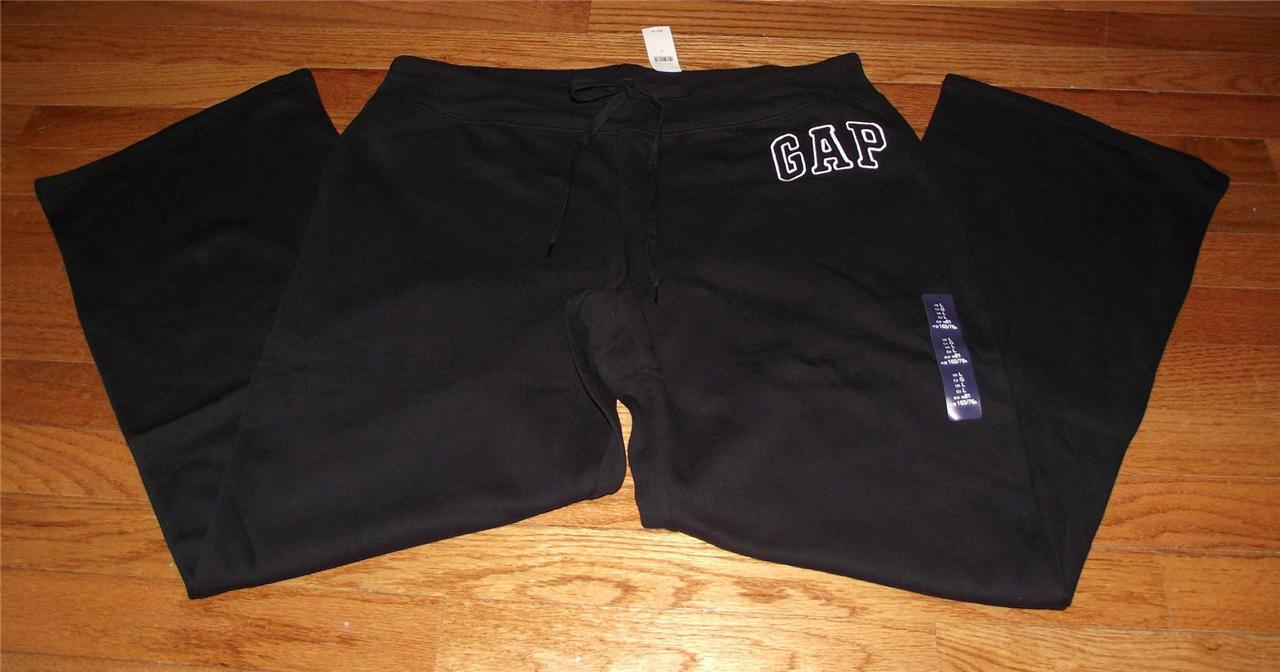 gap black sweatpants