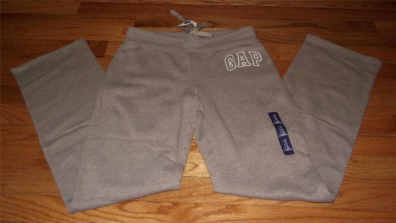 gap black sweatpants