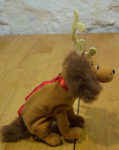 max the grinch plush