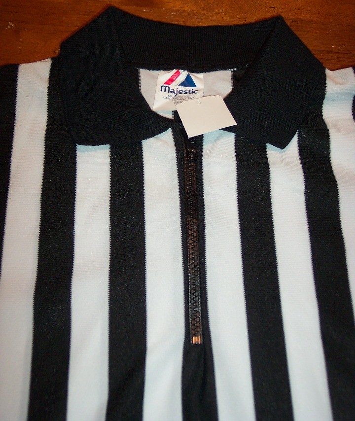 Basketball Referee Uniform 3