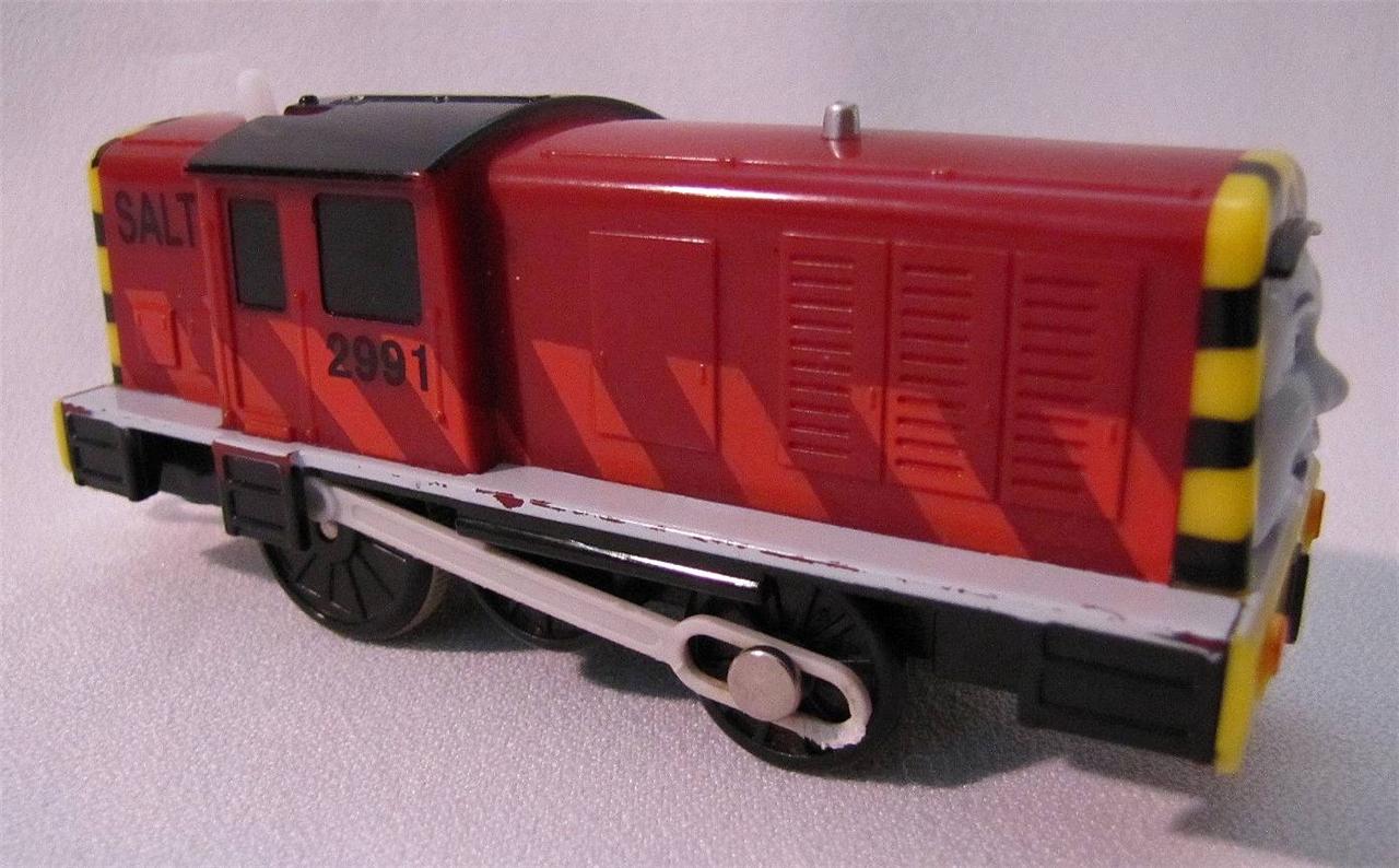 thomas and friends motorized wooden trains