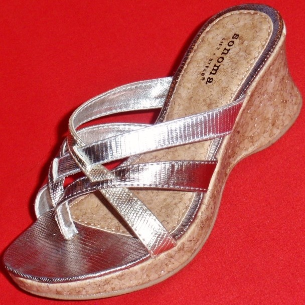 NEW-Girl-039-s-Youth-SONOMA-KATYA-Silver-Strappy-Fashion-Wedge-Sandals-Dress-Shoes