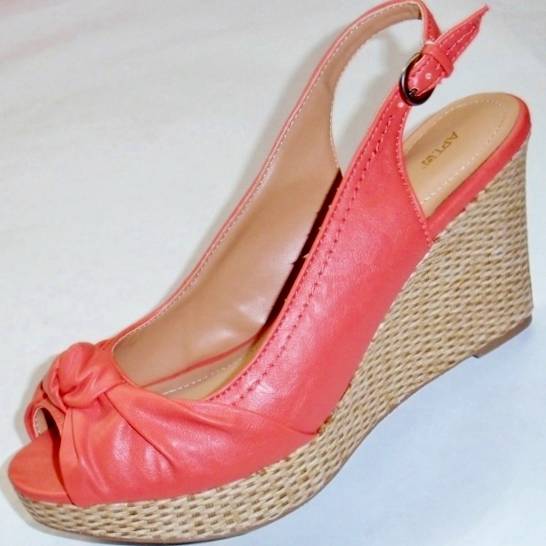 coral dress shoes womens