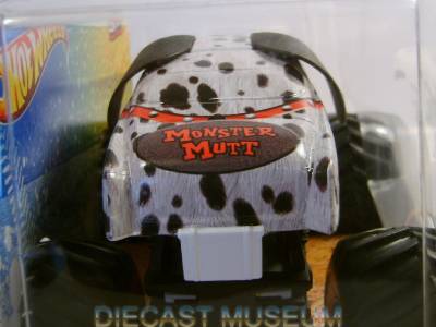MONSTER MUTT DALMATIAN K9 DOG 1 24 30TH GRAVE DIGGER