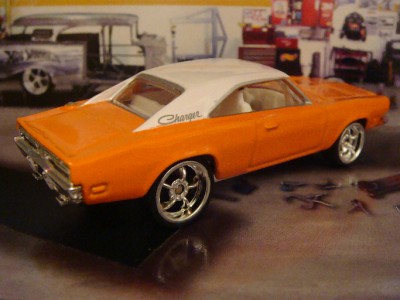 Hot Wheels 69 Dodge Charger 1 64 Scale Limited Edition See