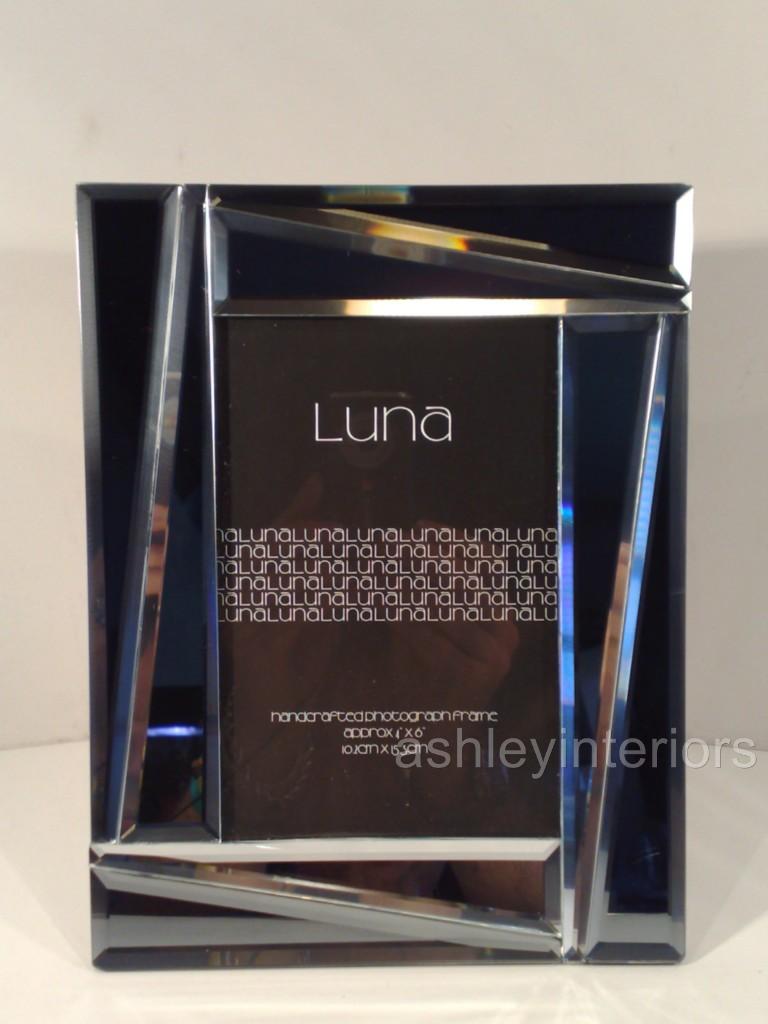 Contemporary Bevelled 2 Tone Mirror Photo Frame