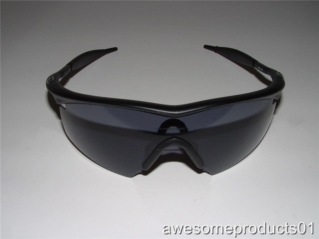eBay Image Hosting at www.auctiva.com