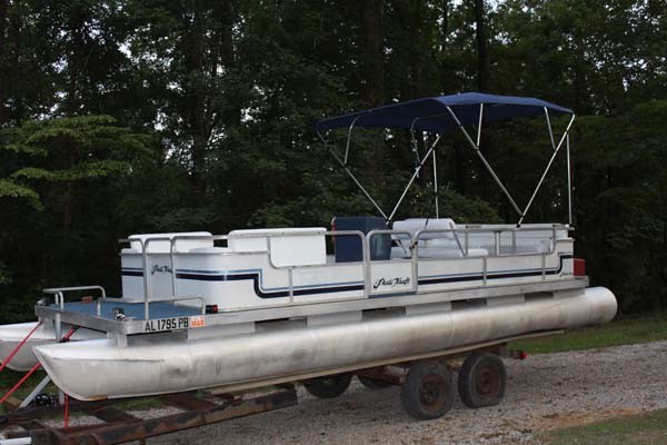 NEW NAVY BLUE VORTEX STAINLESS STEEL FRAME BIMINI TOP 12 FT LONG, 91-96' WIDE