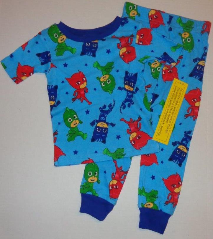 Shop by category Shop for toddler boy pajamas at distrib-ah3euse9.tk Explore our selection of toddler boys Christmas pajamas, one piece pajamas, toddler boy pajamas sets & more.