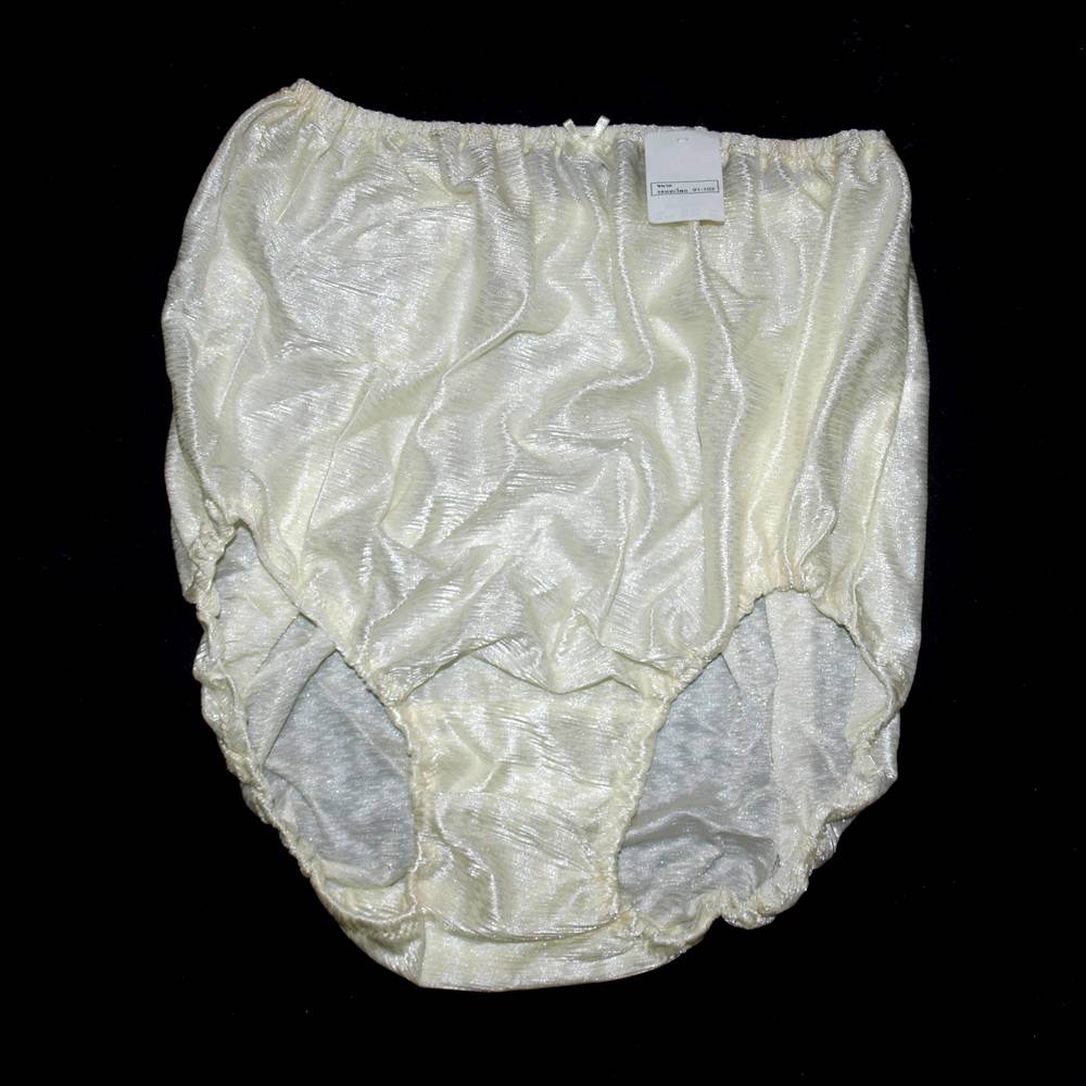 0.99 STYLE FULL BRIEFS YELLOW SILKY NYLON PANTIES, CLASSIC LINGERIES