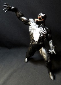 venom vinyl figure