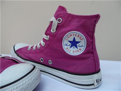 487000039 tp Pink Converse Shoes