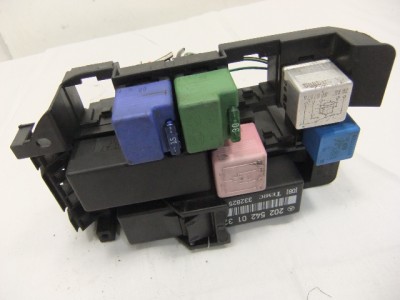 FUSE BOX/PANEL OEM MERCEDES W202 C-CLASS C180 C200 C220 ... mercedes benz 220 fuse box 