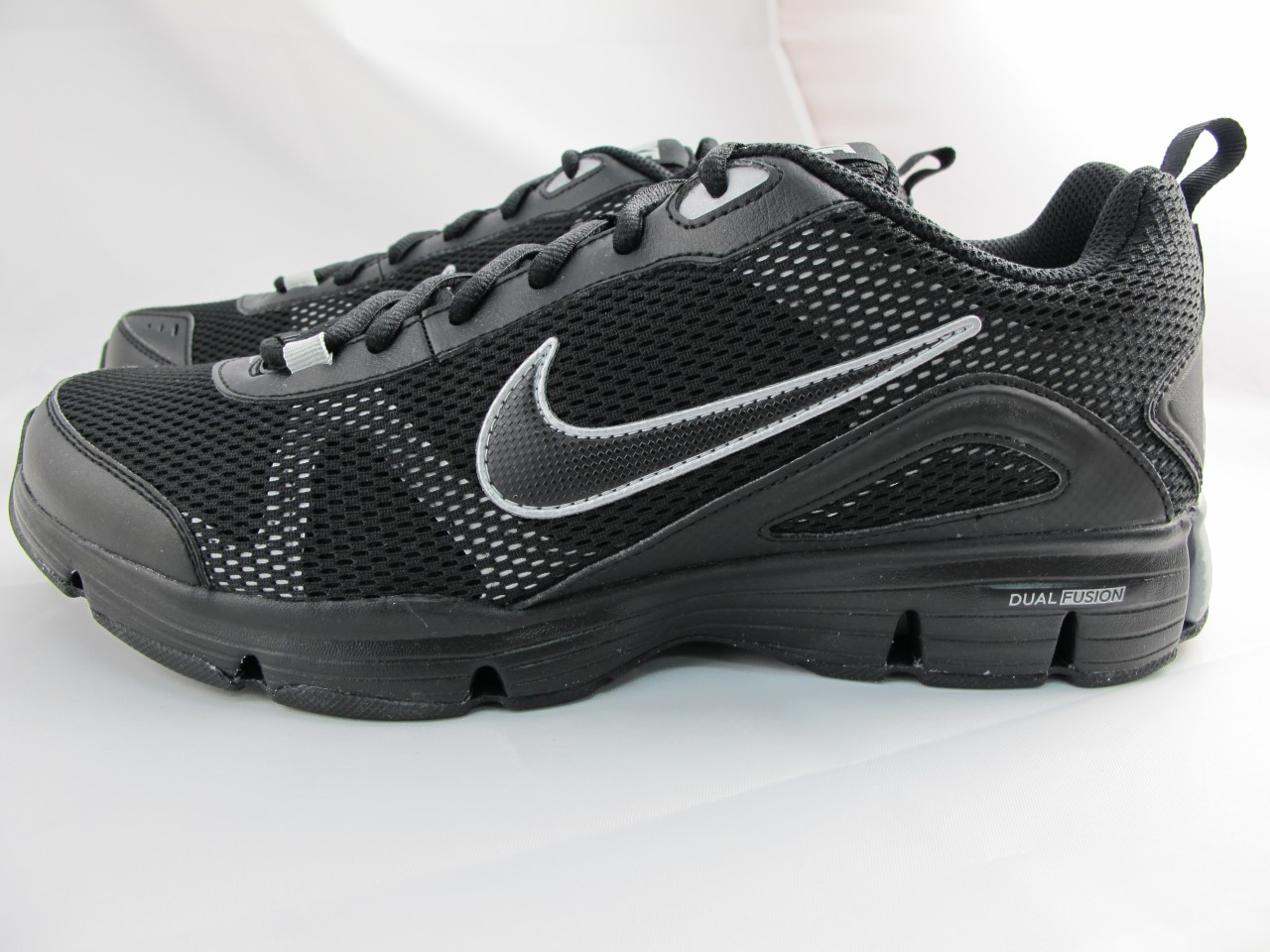 nike dual fusion tr2