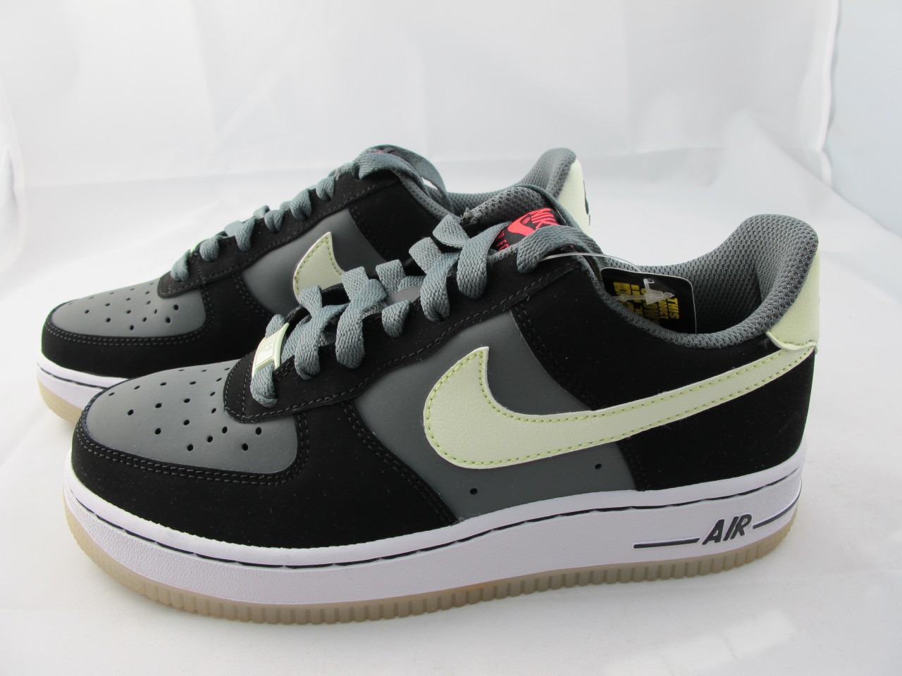 nike air force 1 junior size 6 black