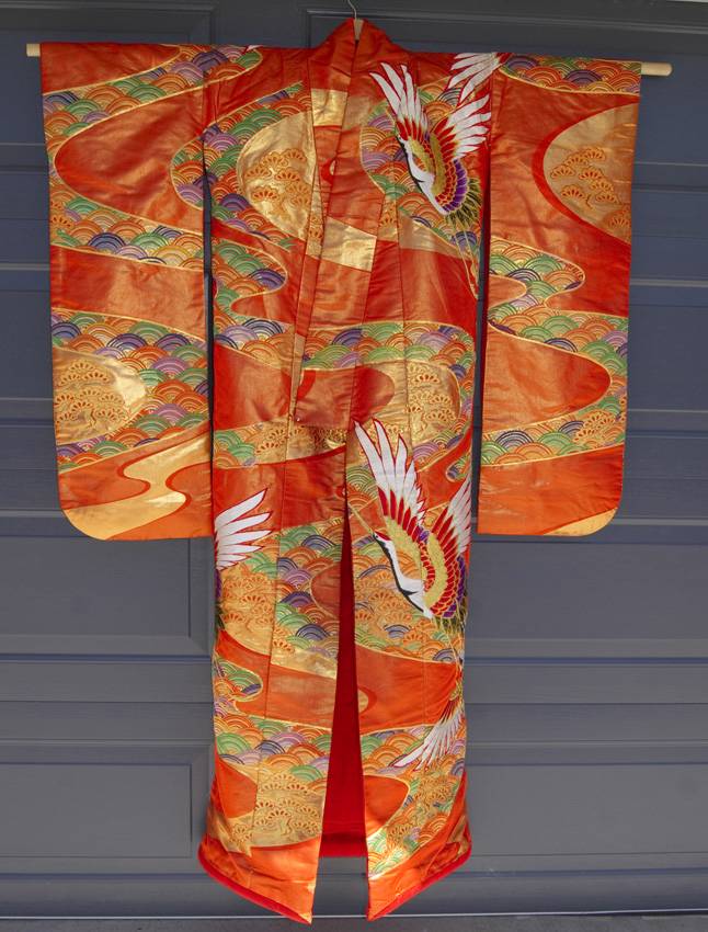 Vintage Japanese Nishijin Silk Embroidered Wedding Kimono Uchikake