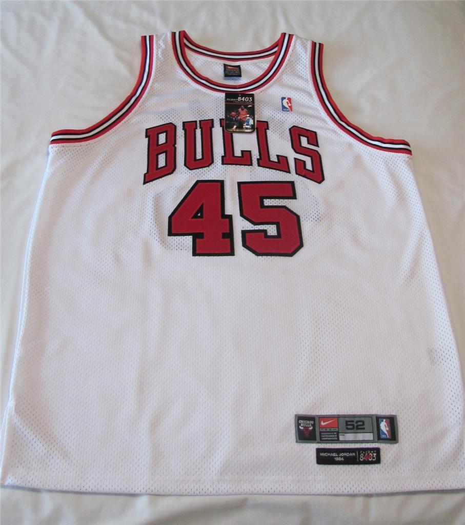 MICHAEL JORDAN BULLS AUTHENTIC 45 "I'M BACK" NIKE HOME JERSEY 52 NWT RARE