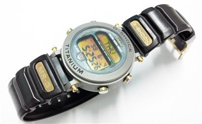 casio mrg gold