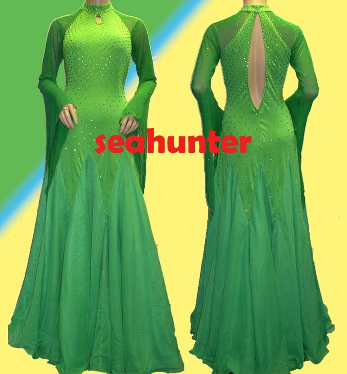 eBay Image Hosting at www.auctiva.com