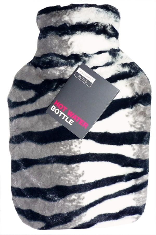 2 Ltr HOT WATER BOTTLE & COVER F/FUR KNIT PRIMARK BNWT