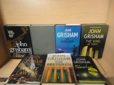 Lot of 12 JOHN GRISHAM paperbacks Lot of 12 JOHN GRISHAM paperbacks