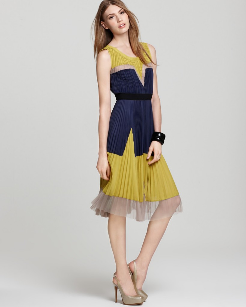 NEW-288-BCBG-MAX-AZRIA-LUCEA-Sleeveless-COLOR-BLOCKED-Sunburst-Pleated-DRESS