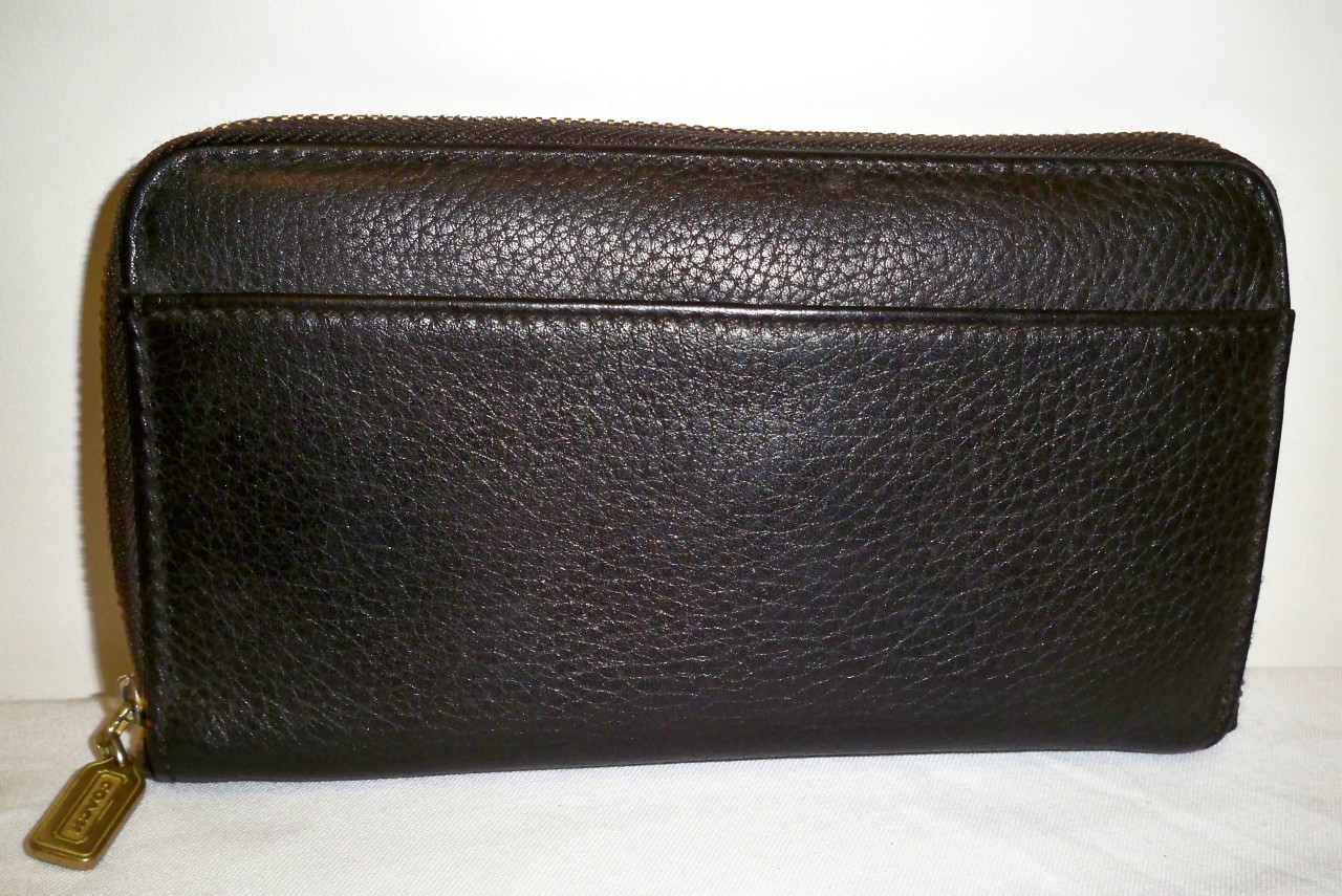ZIP AROUND organizer Large Coach purse WALLET vintage Brown Leather
