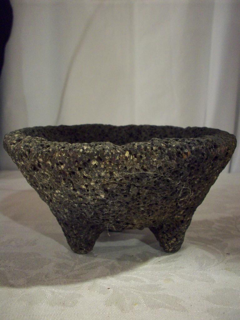Molcajete & Tejolote Mexican Mortar/ Pestle Spice Grinder Volcanic Lava