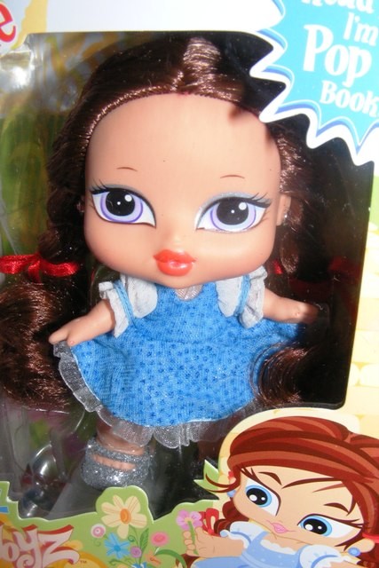 phoebe bratz doll