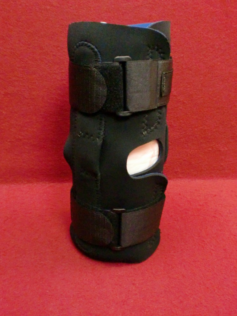 NEW HEAVY DUTY 3/16 Neoprene Knee Support Brace Small S