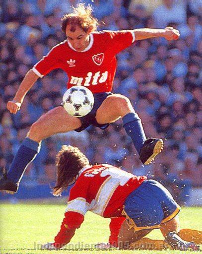 NEW VINTAGE 1989 INDEPENDIENTE ARGENTINA BOCHINI # 10 ...