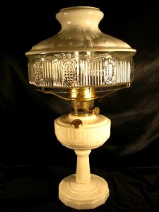 Aladdin Lamp Shades on Vintage Aladdin Lamp   Alacite Lincoln Drape W Shade   Lox On  23 Bnr