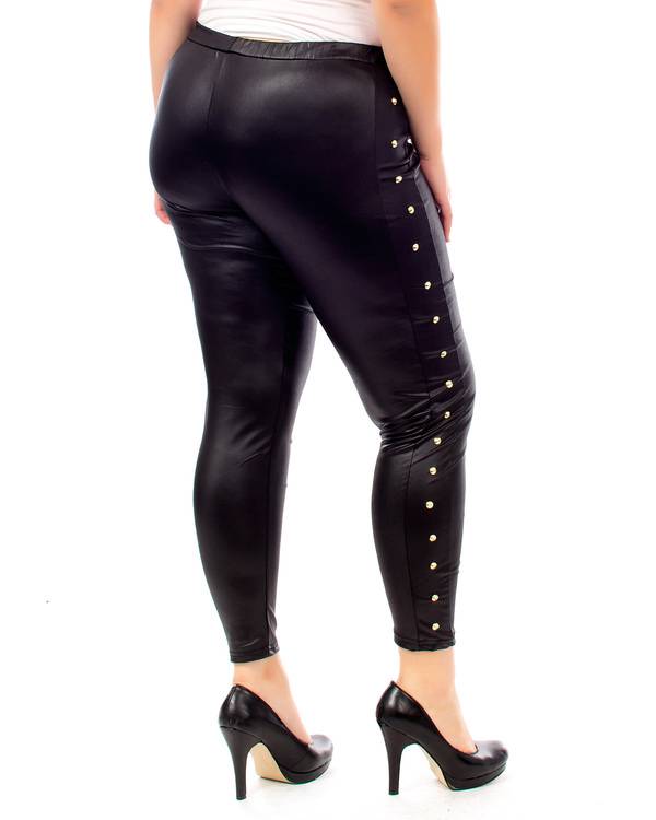 Cheap wet look leggings Located in Los Angeles, California, World of Leggings is proud to bring you the very best leggings and leg fashion from all over the world and many of which are made in the USA. We guarantee the highest quality of cotton leggings, basic leggings, faux leather leggings, plus size leggings and dozens of other legging styles.