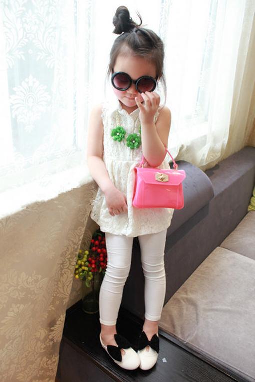 eBay Image Hosting at www.auctiva.com