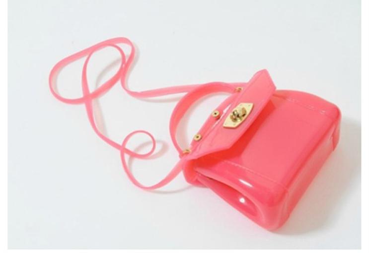 eBay Image Hosting at www.auctiva.com