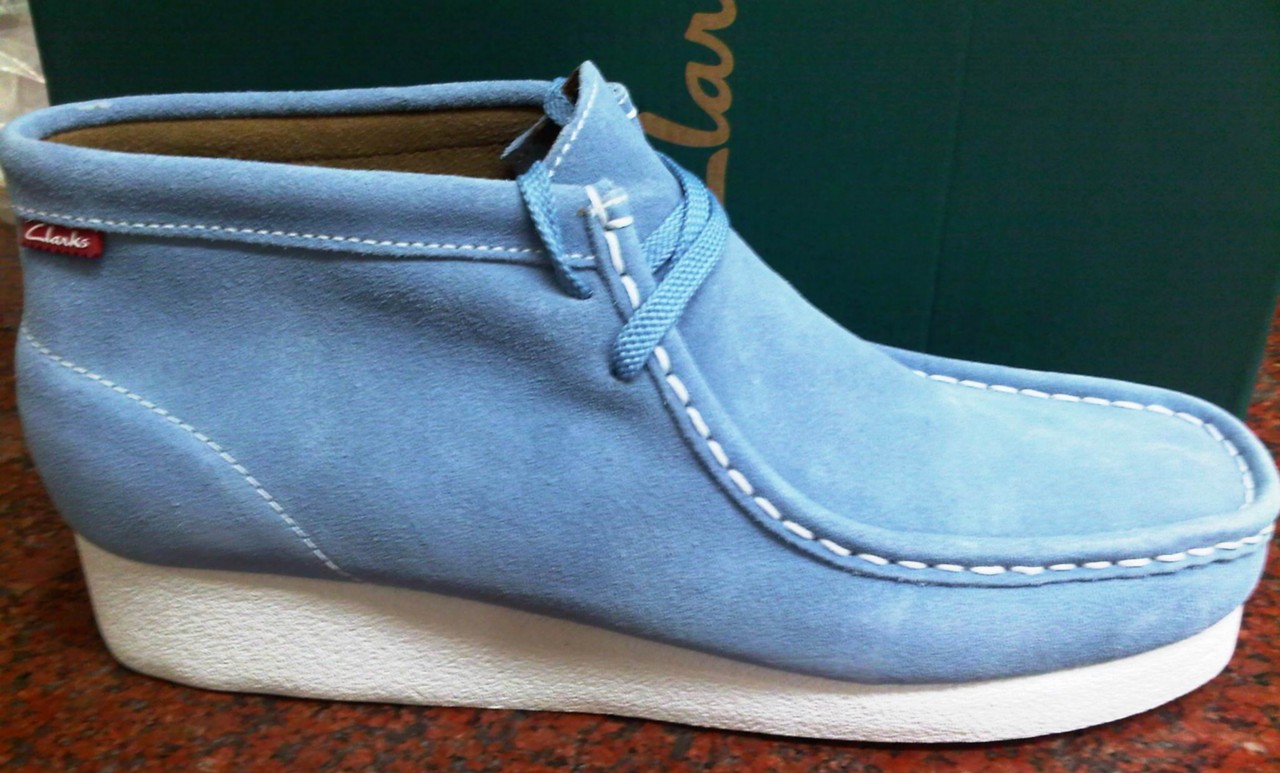 wallabees with shorts